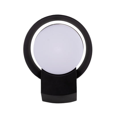 Aplica Hathor LED 16W Erste IP54 Negru - detaliu lumina directionata pe fatada

