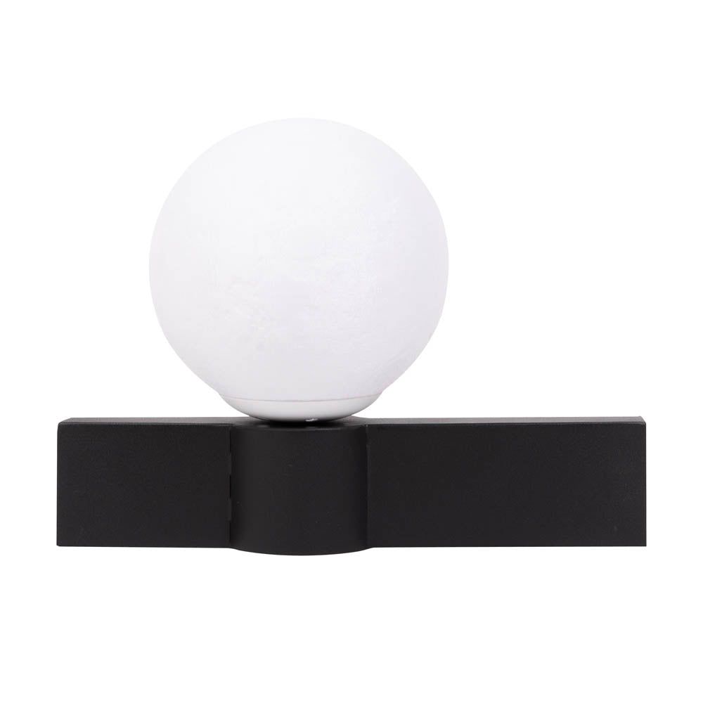 Detaliu contrast negru alb aplică Glace Erste E27 - finisaj premium design scandinav urban