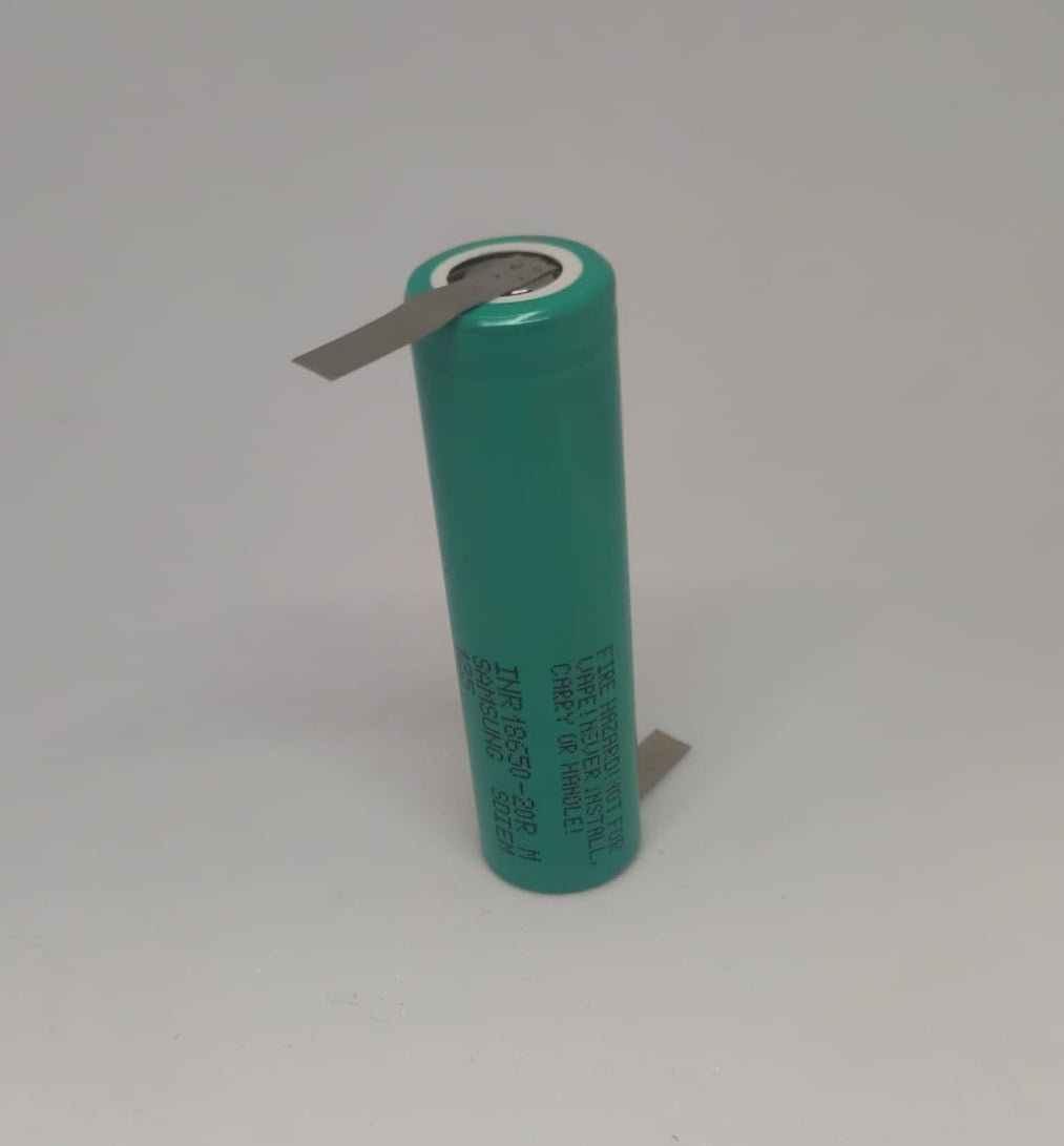 Acumulator 18650 SAMSUNG LI-ION 3.7V 2000mAh 22A cu terminale in S INR18650-20R-S