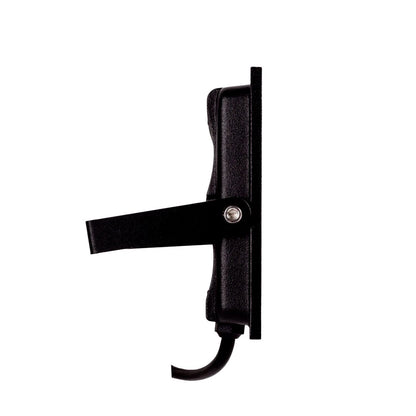 Proiector LED Homelight 50W - instalat pe fatada exterioara