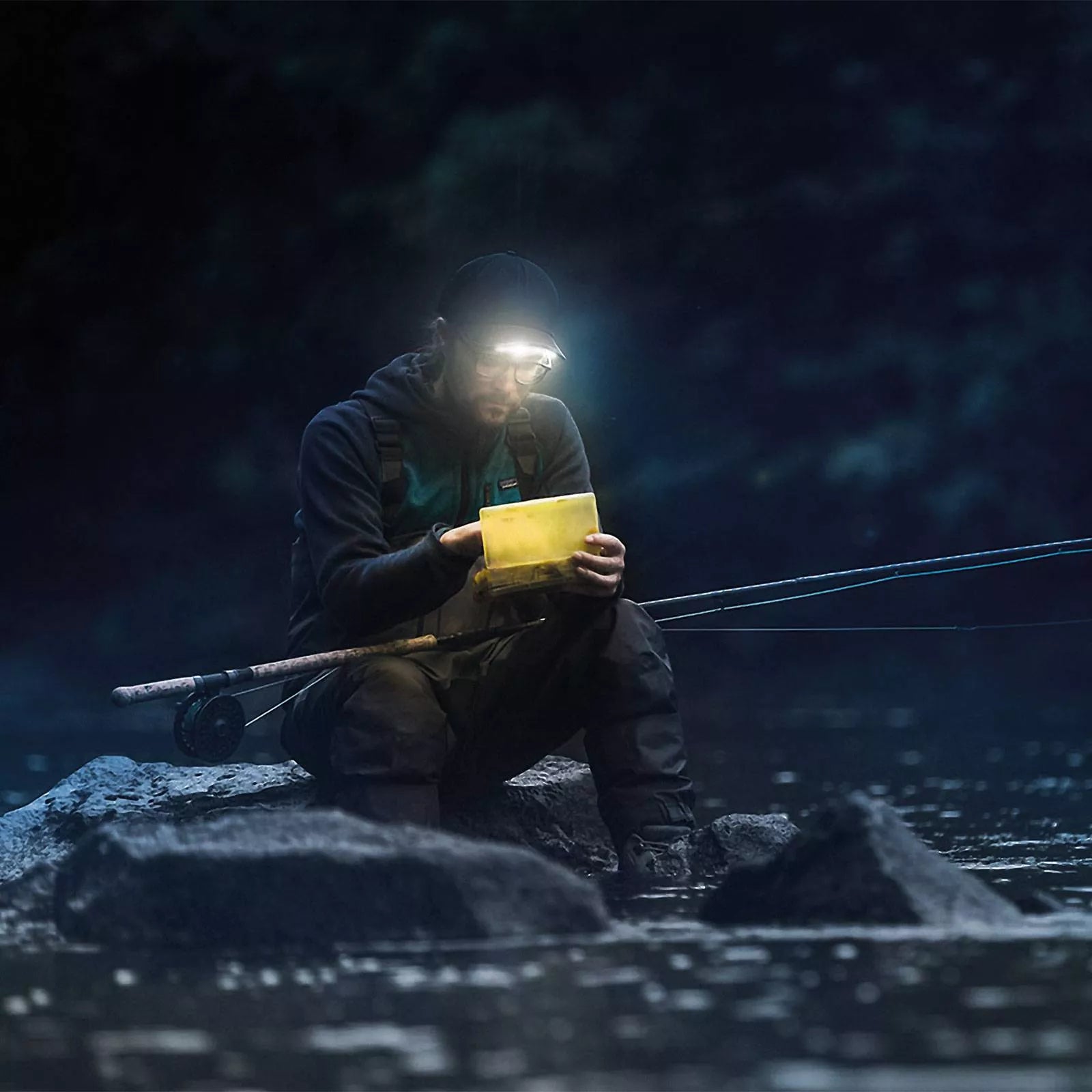 Lampa lanterna de cozoroc pentru sapca tip baseball LED 3W 200lm Phenom