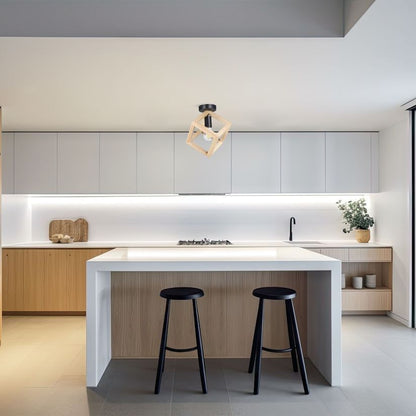 Plafoniera Klausen RHOMBUS PL1 detaliu geometric lemn natur finisaj modern ambient cald
