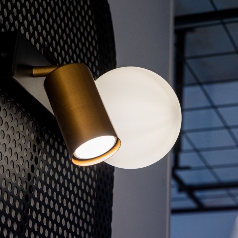 Aplica Klausen Spoty AP2 KL162015 detaliu metal alama sticla design urban bicolor iluminat interior
